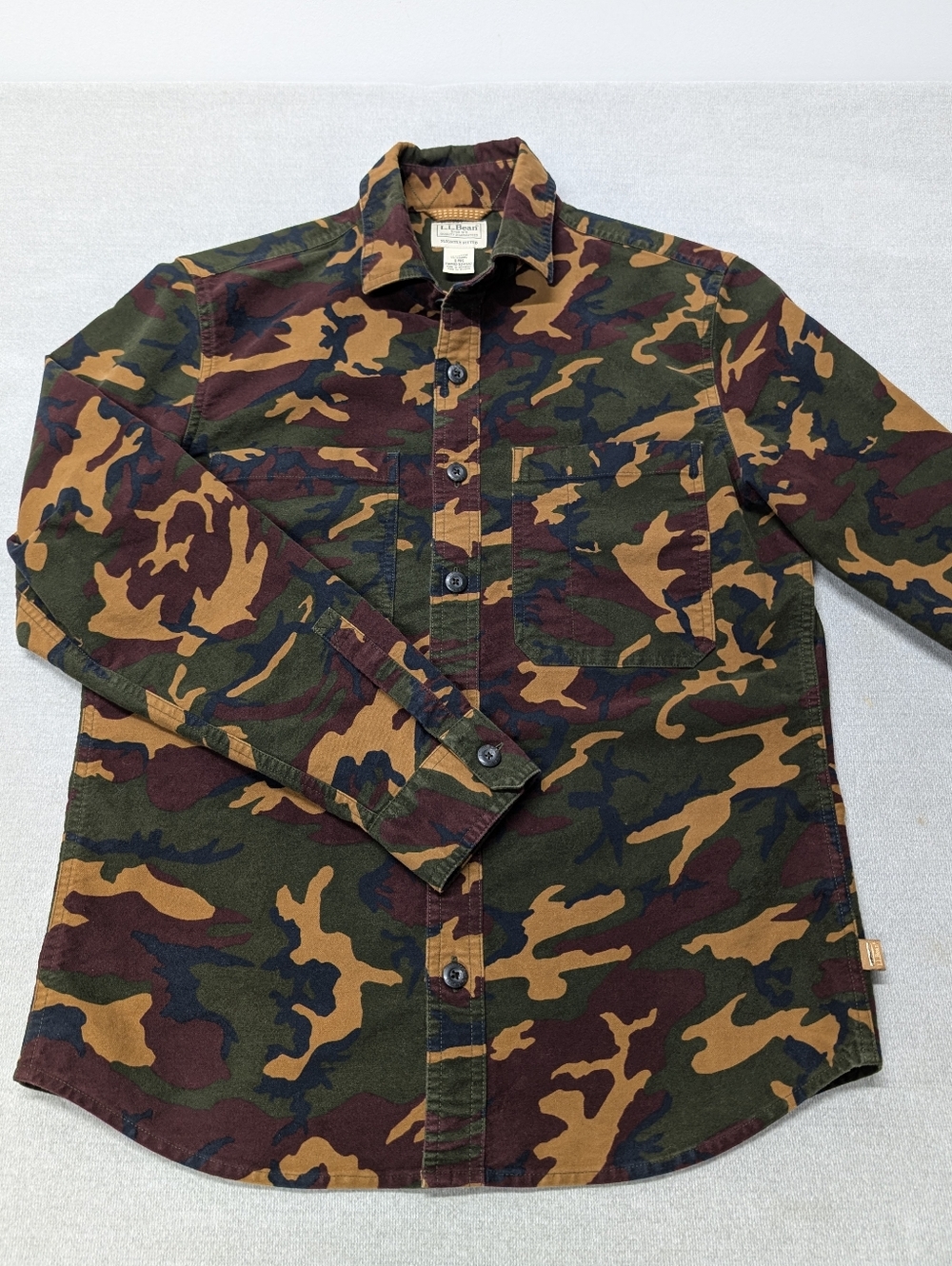 L.L.Bean Men's Bean's Moleskin Woodland Camo Shirt — Size Small Regular